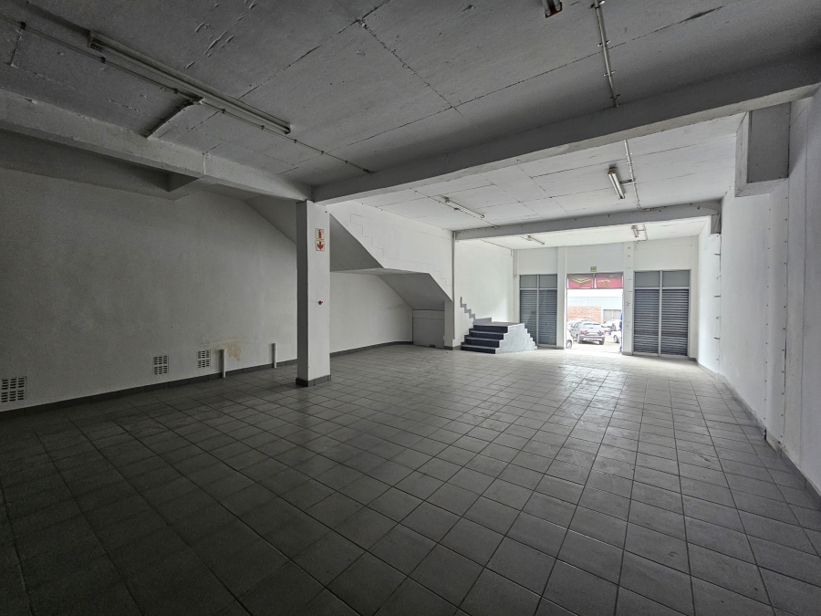 To Let commercial Property for Rent in East London Central Eastern Cape